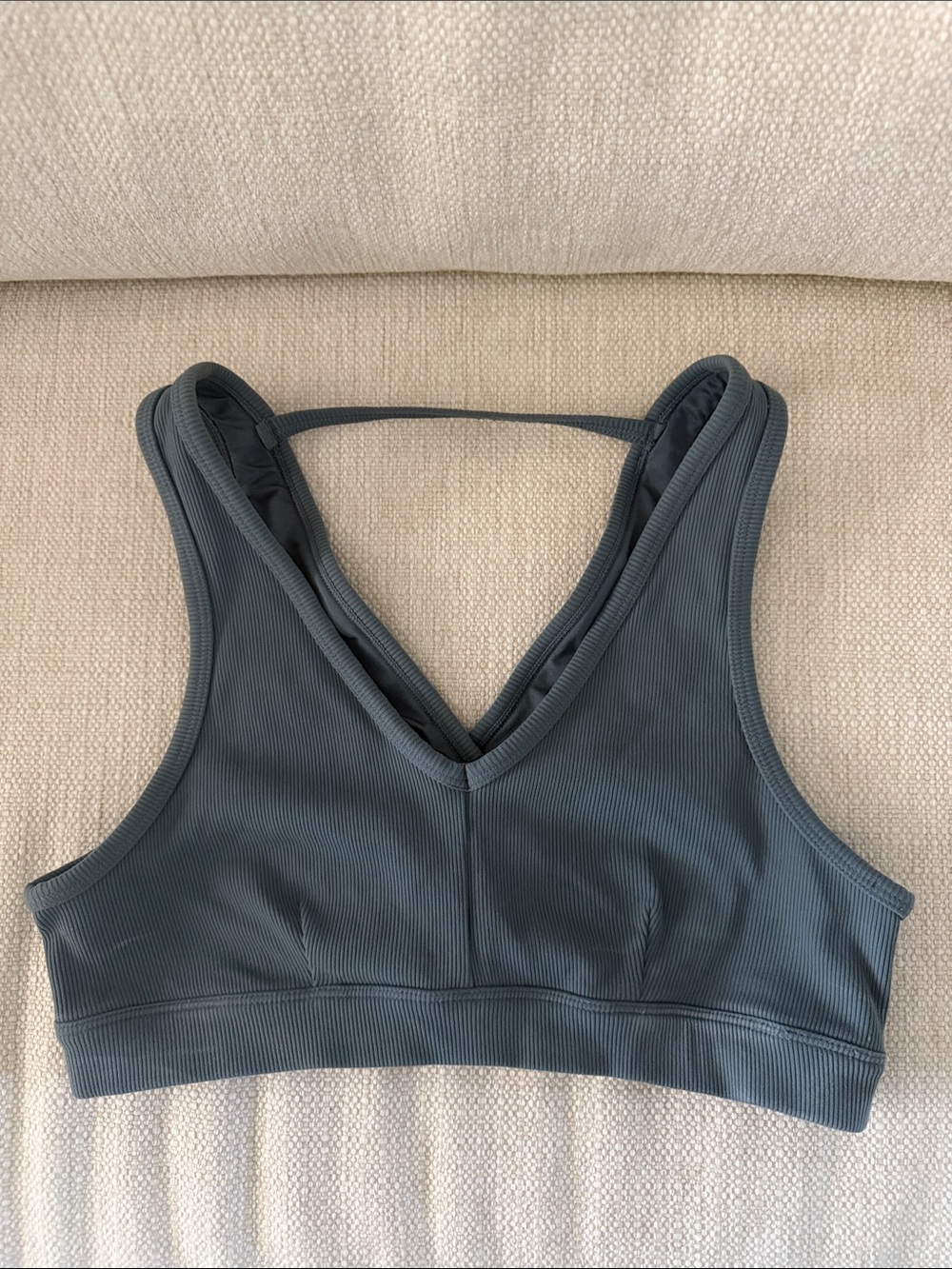 ALO Yoga Ribbed V-Neck Sports Bralette - Slate Blue